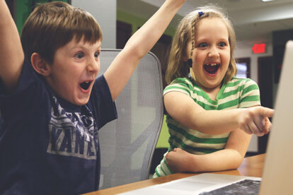 Embracing-Tech-as-You-Age 