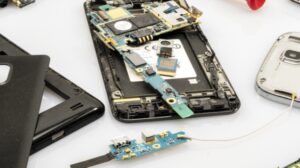 Right to Repair: What You Can & Cannot Fix in the US