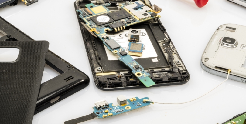 Right to Repair: What You Can & Cannot Fix in the US